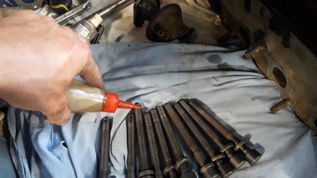 Дельный совет и установка прокладки под головку блока цилиндров смотреть онлайн