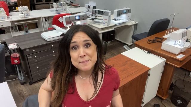 BERNINA of Naperville Fabric Sale and Trade-Ins смотреть онлайн