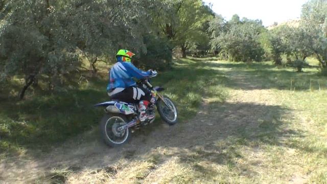 Эндуро соревнования в Николиной Балке гонка Плакучие ивы смотреть онлайн