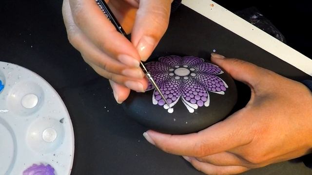 How to Mandala Dot Painting Purple Perl Mandalas With Acrylic Paint Dotting Artist Tutorial #mandal смотреть онлайн