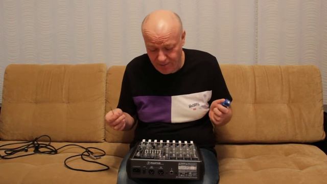 Как достать из микшерного пульта наконечник джека смотреть онлайн