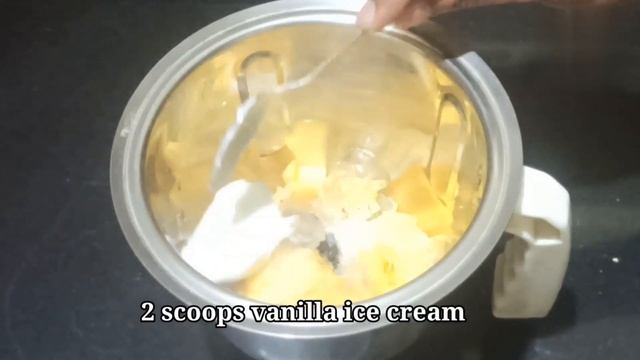 Mango ? milkshake recipe / thick and tasty mango shake / summer drinks recipe смотреть онлайн