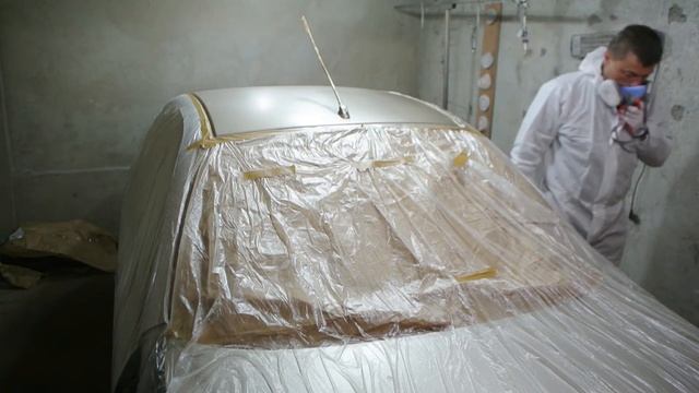 Покраска крыши авто в гараже. Ветер, мусор и опыл! смотреть онлайн