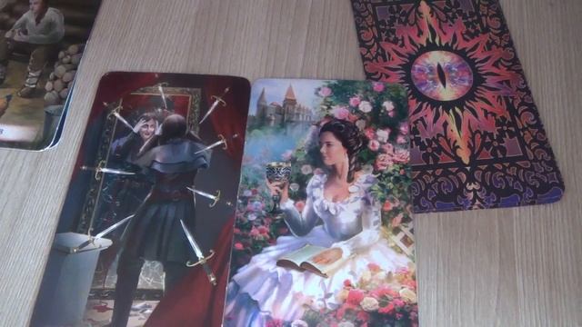 Любит ли он меня? Гадание на таро смотреть онлайн