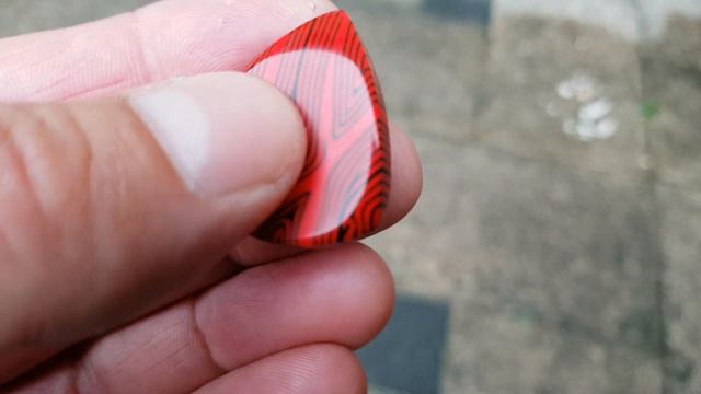 guitar pick 7mm смотреть онлайн