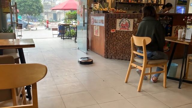 Bất Ngờ Khi Dùng Thử Robot Hút Bụi Dọn Nhà Tự Động SamSung PowerBot смотреть онлайн