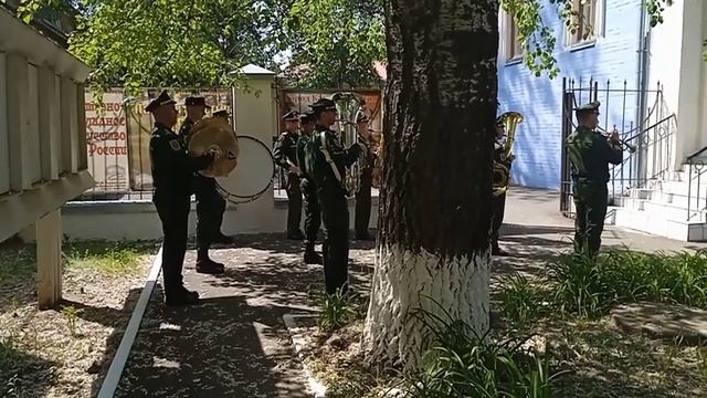 Военный духовой оркестр. Каменск-Шахтинский. Выступление у музея. 20 мая 2023г. смотреть онлайн