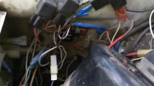 Трёхуровневый реле-регулятор напряжения 67.3702-02 на ГАЗ 3110.