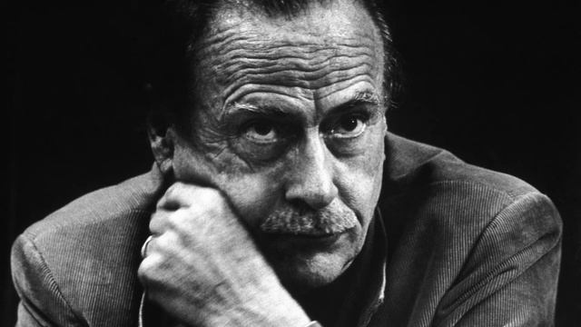 Marshall McLuhan – Joyce, Mallarmé, And The Press (1954)