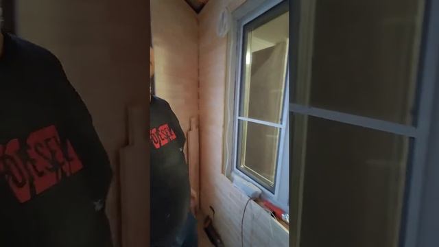 Ещё один уютный балкон. смотреть онлайн