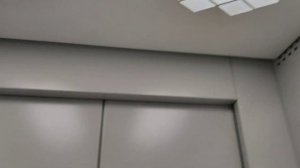 Снова застрял в новом лифте?