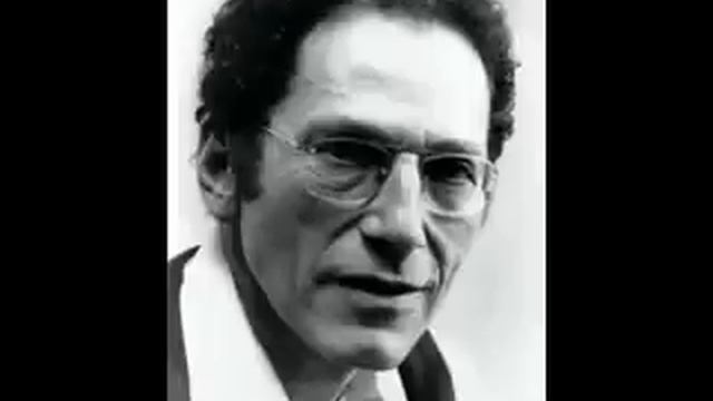 Tom Lehrer - It Makes a Fellow Proud to Be a soldier смотреть онлайн