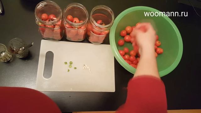 Квашеные помидоры в банке как бочковые без закатки холодным способом смотреть онлайн