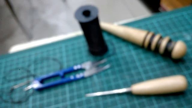 изделия из кожи ручной работы.монетница для начинающих смотреть онлайн