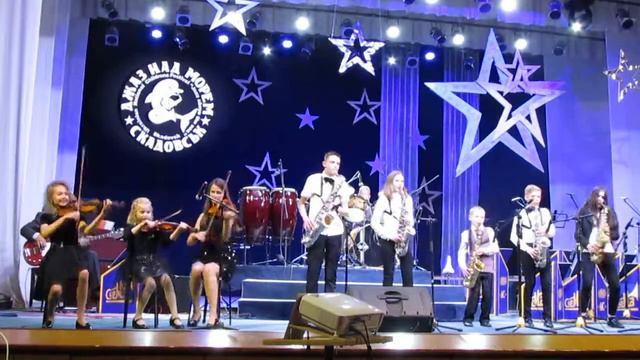 Джаз над морем 2019. Soul Bossa Nova. Носачевы. Джазовый ансамбль. смотреть онлайн