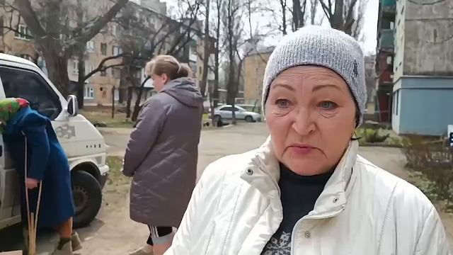 Горловка. Девочка говорит, аж до слез 😢 смотреть онлайн