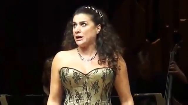 Cecilia Bartoli Son Qual Nave смотреть онлайн
