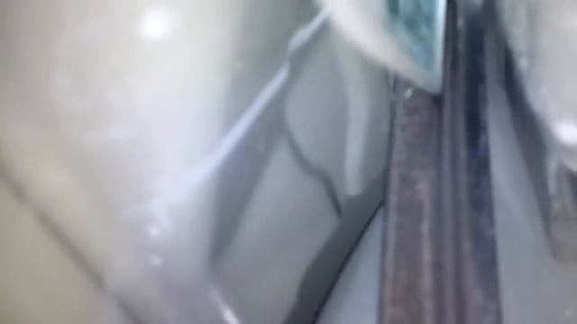 Левая задняя дверь Opel Zafira B в начале оклейки вибро и шумо материалами. смотреть онлайн