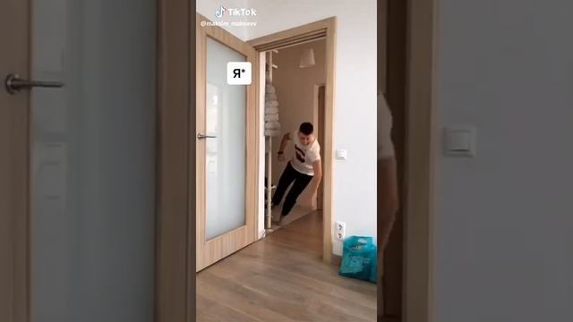 Когда у девушки закончились месячные ?(Нетипичная Махачкала ) смотреть онлайн