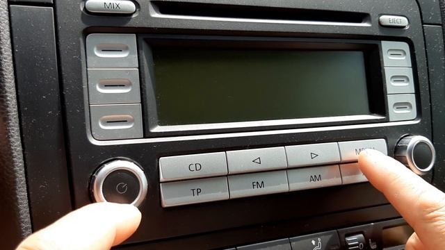VCDS - VW Golf Mk5 - Enable Driving School Mode (radio mileage meter) смотреть онлайн