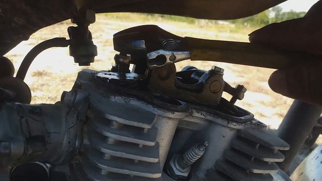 COMO CALIBRAR MOTO 125, 150, 200, 250 смотреть онлайн