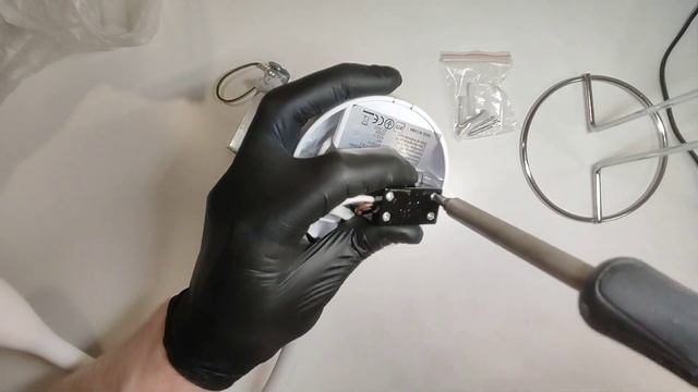 Настенный светильник прикроватный с выключателем белый  СВЕТКОМПЛЕКТ LED WL 511 WH 5W 4000К