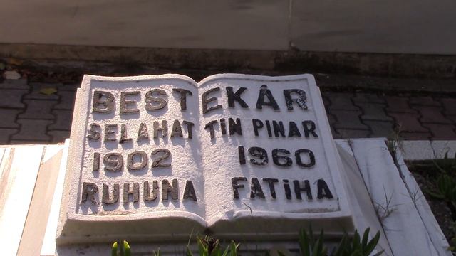 SELAHATTİN PINAR KABRİ (AFİFE JALE'NİN EŞİ, BESTEKAR) * ZİNCİRLİKUYU MEZARLIĞI 9. ADA * İSTANBUL(HD смотреть онлайн