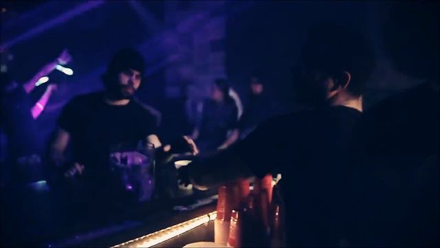 BASTRIK 99 - BDG - Somebody's Watching Me (BDG Club Mix) смотреть онлайн
