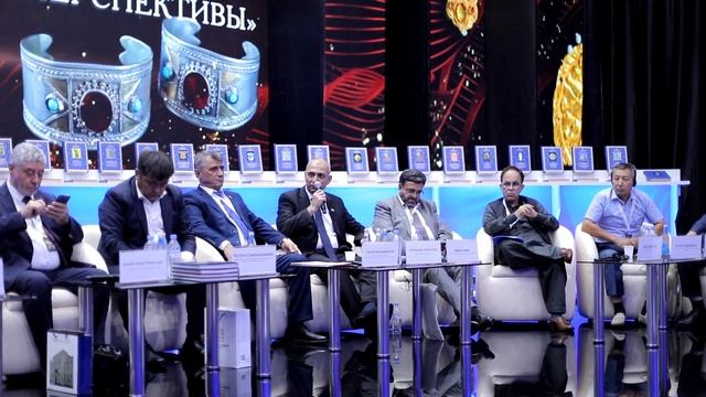 Иброхизода Зафаршо Сафо, директор Национального музея Таджикистана смотреть онлайн