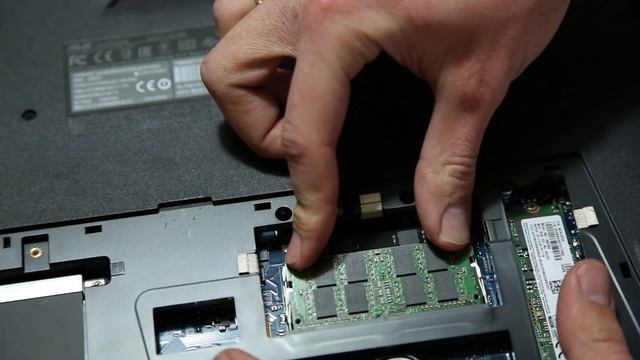Upgrade ASUS ROG GL752VW RAM + SSD M 2 смотреть онлайн