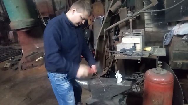 Огонь из гвоздя смотреть онлайн