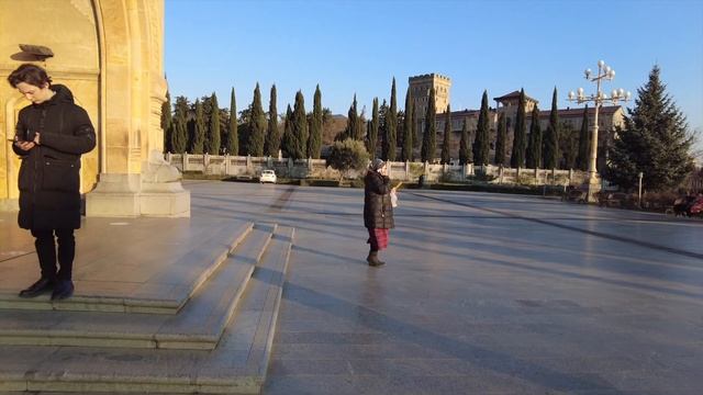Gürcistan Tiflis'e Gelmeden İzle ! Tiflis Hakkında Herşey | Tiflis Şehir Gezisi 1.BÖLÜM смотреть онлайн