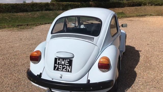VW Beetle 1975 - Bradley James Classics смотреть онлайн