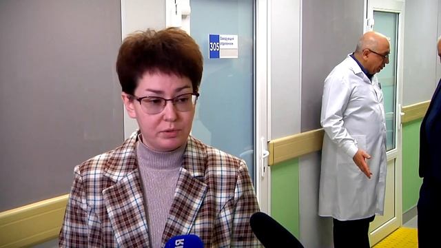 В поликлинике Ржевской ЦРБ сделали ремонт и создали центр амбулаторной онкопомощи смотреть онлайн