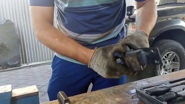 РЕШЕНИЕ ПРОБЛЕМЫ ТОЛЧКОВ НА PRADO, SURF С АКПП ПРИ ОТПУСКАНИИ ПЕДАЛИ ТОРМОЗА. смотреть онлайн