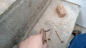 Какие дюбеля лучше использовать для пенобетона.