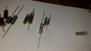 Как выгоднее сдавать конденсаторы К52-1,К52-2 содержащие серебро,палладий,тантал.