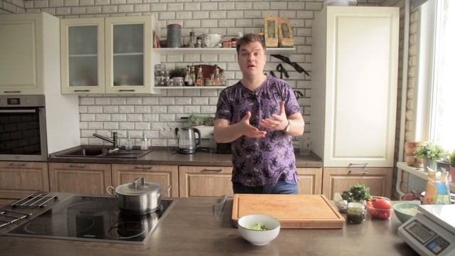 Кухня Макса №20 | Рецепт Куриное филе с Кускусом и салатом | Как приготовить ПП Куриное филе смотреть онлайн
