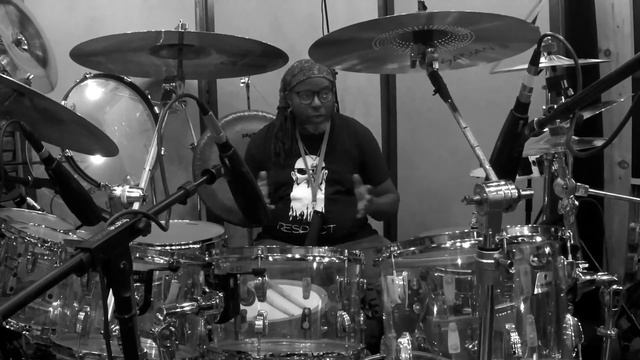 WARM TRIO - Grant Calvin Weston tells about "Mouse Paradise" смотреть онлайн