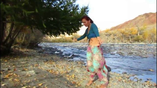 !Dance of the autumn winds смотреть онлайн