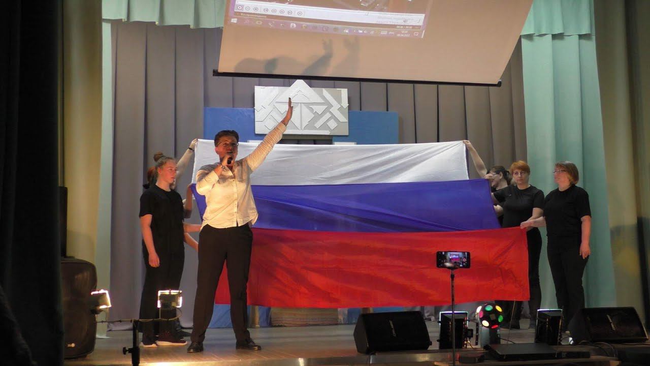 Отчетный концерт "Любимых окон негасимый свет" Село Ястребово 09 04 22г Автор видео Елена Цыганова смотреть онлайн