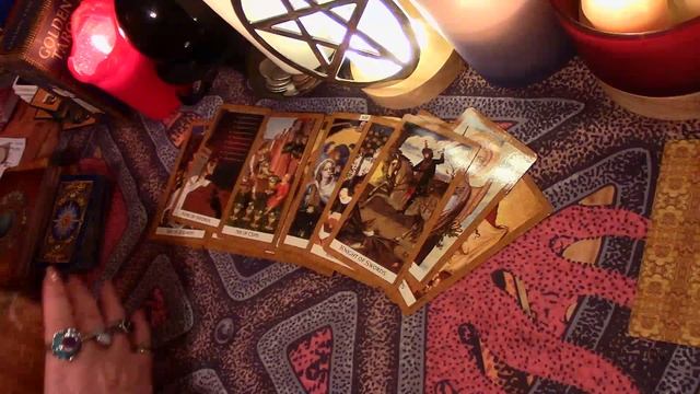 РАЗГОВОР С ДУШОЙ УМЕРШЕГО УМЕРШИЕ ЛЮБИМЫЕ РОДНЫЕ КАК ОНИ ТАМ гадания карты таро смотреть онлайн