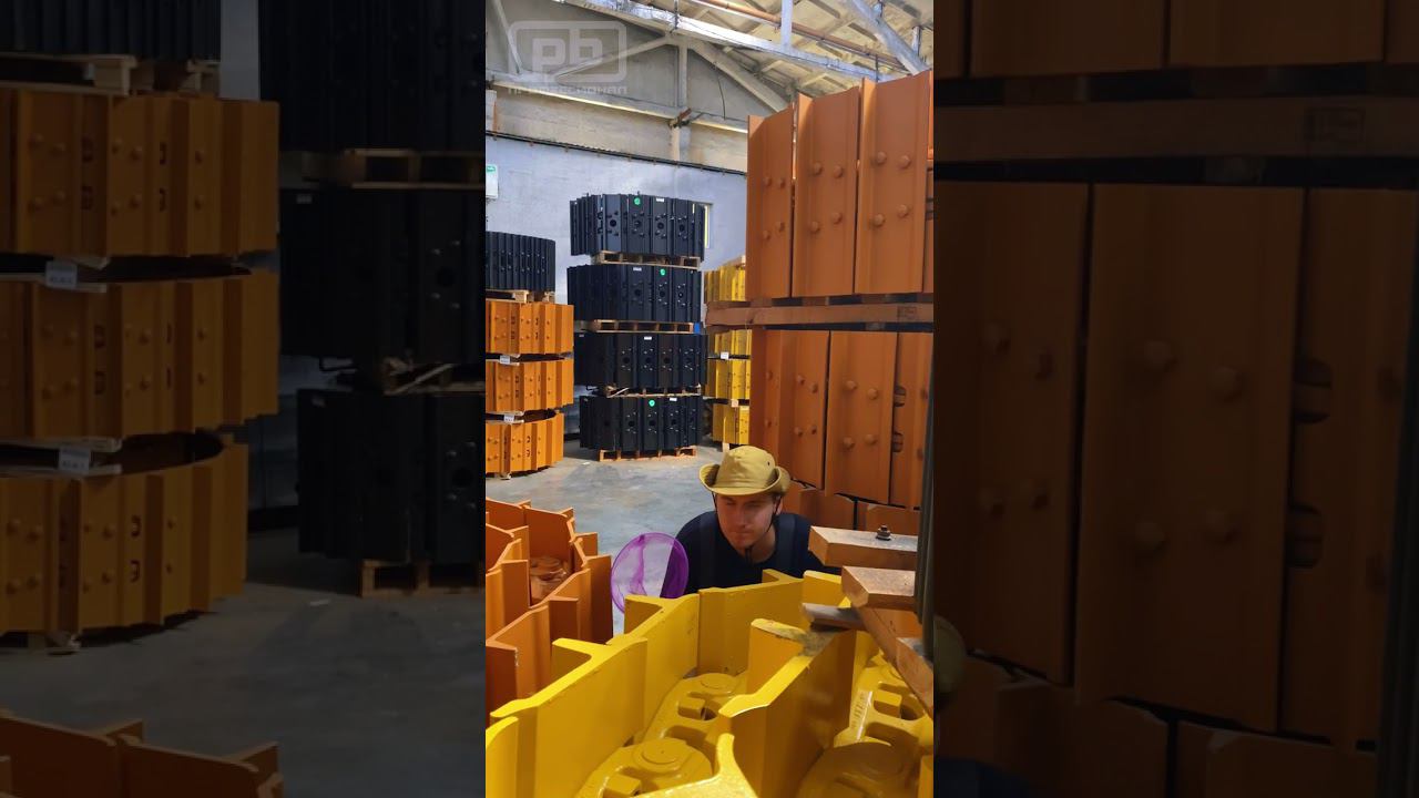 В поисках бабочек среди гусениц. На нашем складе ходовки - до потолка смотреть онлайн