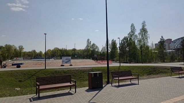 Новосибирск Ледовая арена, станция метро Спортивная. Парк Арена. Novosibirsk, Russia. смотреть онлайн