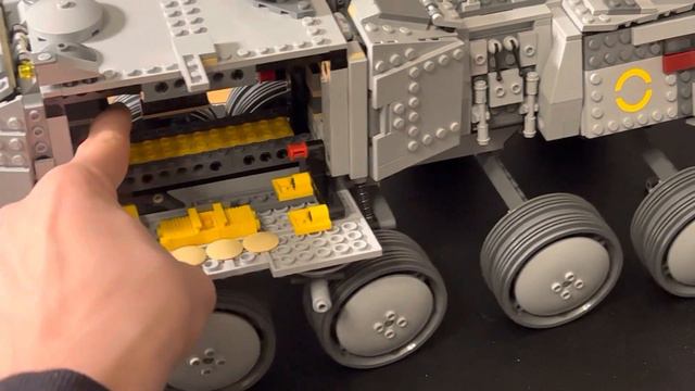 ОБЗОР ГОДА - LEGO 8098 CLONE TURBO TANK смотреть онлайн