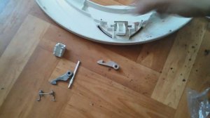 Bzone-service.ru (№24) Замена ручки люка Indesit WS431TX