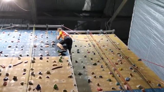 Выходной в Red Point смотреть онлайн