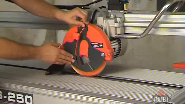 Návod pro Rubi DS - 250 - 1000 a další смотреть онлайн