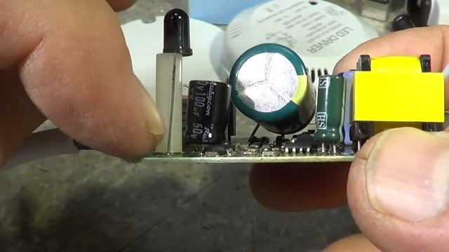 LED DRIVER KLR-ZN-072.Несложный Ремонт LED Driver смотреть онлайн
