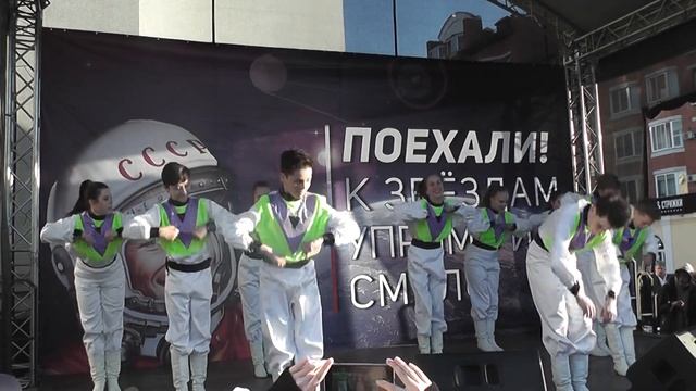 Земля в иллюминаторе смотреть онлайн